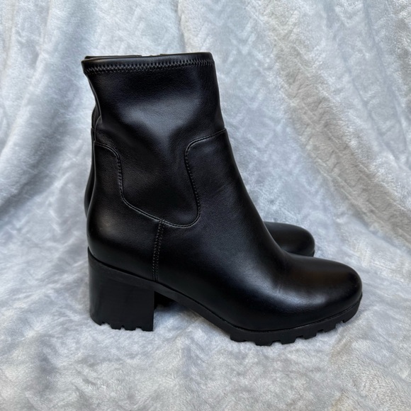 Vionic Ronan Black Water Proof Heeled Boots Women’s Size 8.5 - Picture 3 of 8